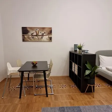 Sissi Royal Suite - Inner City 4 Bedroom Apartment Vienna Exterior photo
